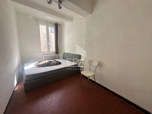 A VENDRE 83470 SAINT MAXIMIN LA SAINTE BAUME IMMEUBLE 4 LOTS AU CENTRE VILLE