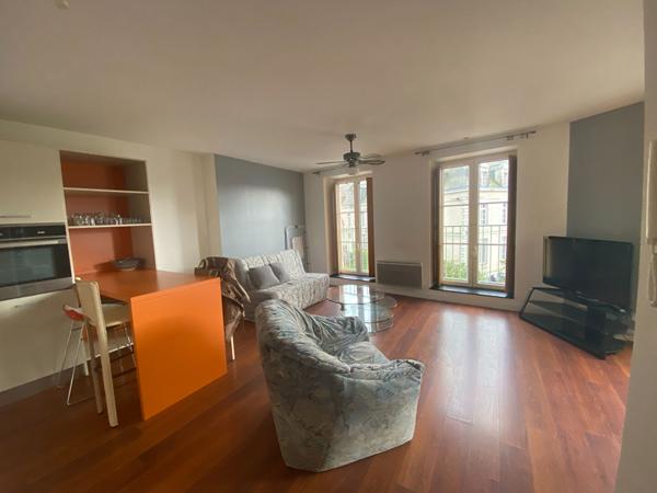Appartement 3 pièces à louer à Dinan - Emplacement idéal. Axe Rennes St Malo