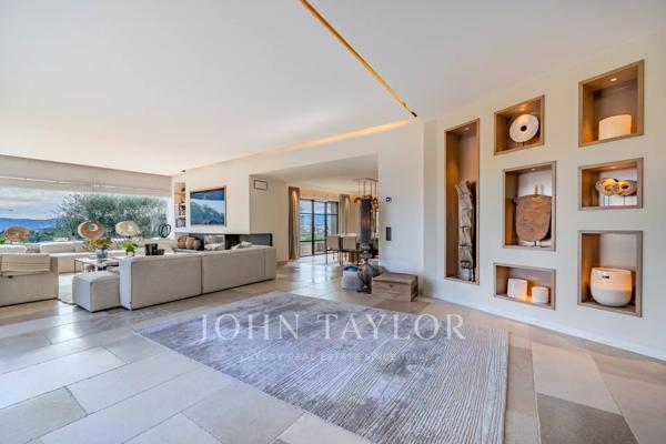 Environs de Valbonne : Luxe et raffinement