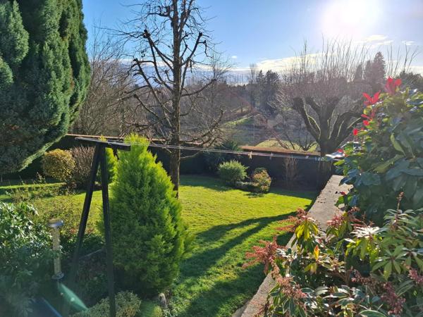 Aucun travaux à prévoir et beaucoup de goût pour cette jolie maison impeccable !