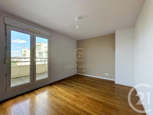 Appartement F4 à vendre  4 pièces - 92,63 m 2   LYON  - 69008