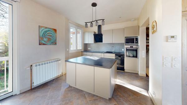 Maison 5 Pièces avec DÉPENDANCE - MORANGIS