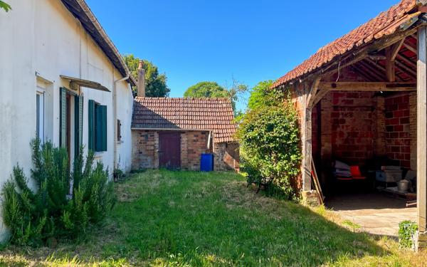 Maison à vendre    4 pièces •  Chaumont-sur-Tharonne