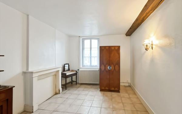 Maison à vendre    4 pièces •  Chaumont-sur-Tharonne