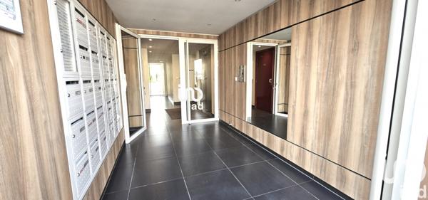 Appartement à vendre 3 pièces 58 m² Lagny-sur-Marne