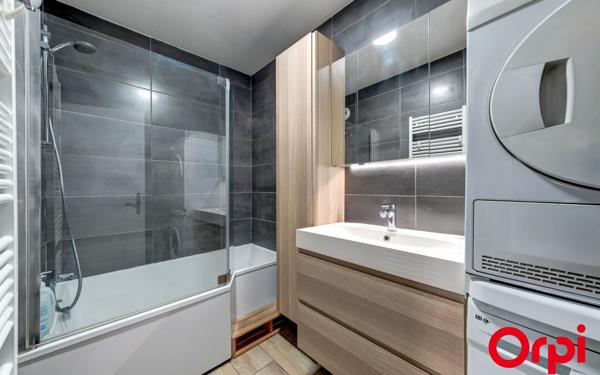 Appartement à vendre    5 pièces • 96,75 m2 Villeurbanne