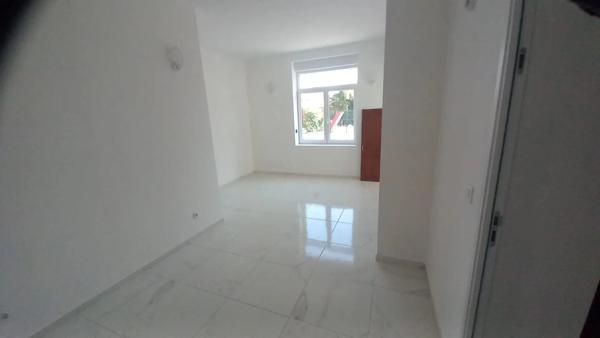 Maison à vendre 7 pièces 147m² Roubaix (59100)