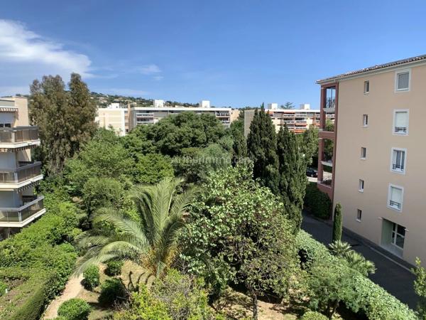 Vente Appartement 2 pièces 52 m2 à Sainte-Maxime