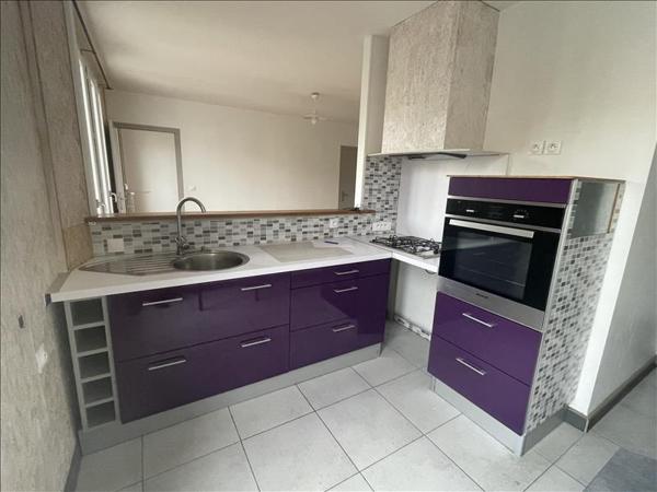 Appartement à louer 523 € CC LIMOGES 2 p 45 m² DPE E