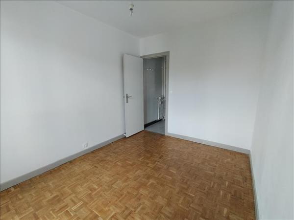Appartement à louer 523 € CC LIMOGES 2 p 45 m² DPE E