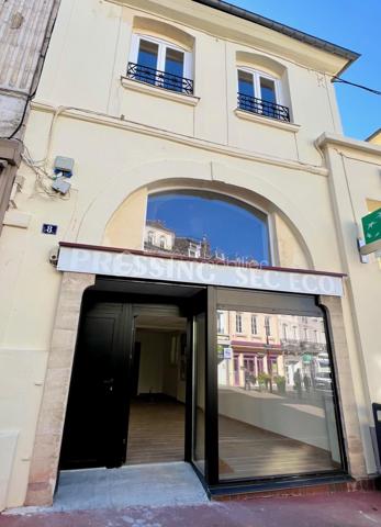 Immeuble mixte de 110 m²