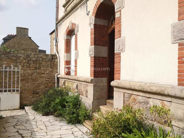 Vente Maison 7 pièces 150 m2 à Guingamp