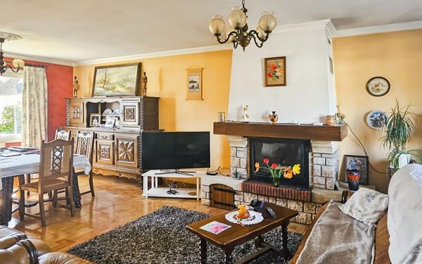 Maison à vendre    5 pièces • 99,04 m2 Pontpoint