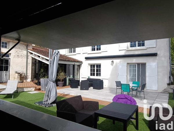 Maison à vendre 7 pièces 198 m² Chaniers