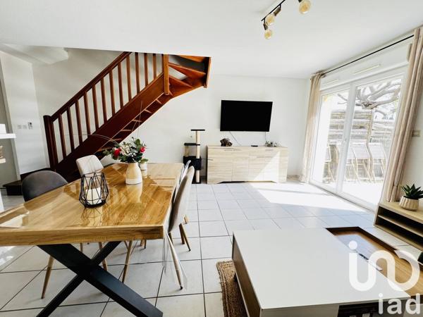 Maison 3 pièces de 68 m² à Lézignan-Corbières (11200)