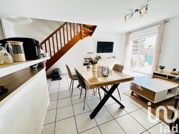 Maison 3 pièces de 68 m² à Lézignan-Corbières (11200)