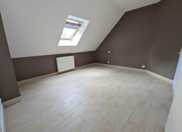 Maison familiale 4 chambres – Terrain 588 m² sans vis-à-vis – DPE C