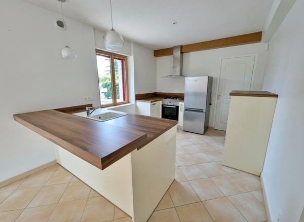 Maison familiale 4 chambres – Terrain 588 m² sans vis-à-vis – DPE C