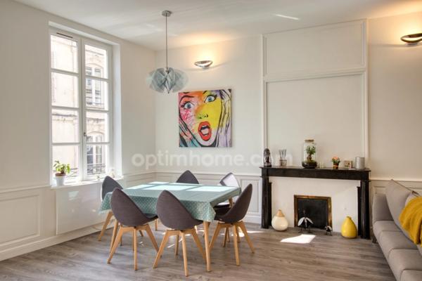 Appartement d’exception 3 pièces – Cœur historique de La Rochelle (17)