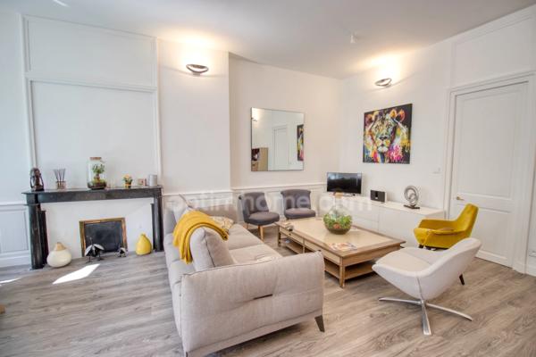 Appartement d’exception 3 pièces – Cœur historique de La Rochelle (17)