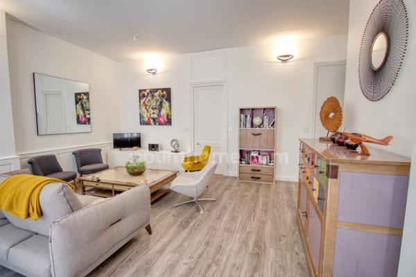 Appartement d’exception 3 pièces – Cœur historique de La Rochelle (17)