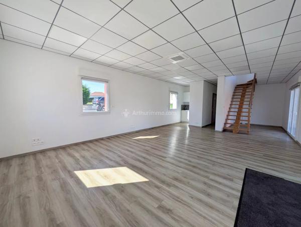 Vente Local commercial 5 pièces 160 m2 à Neufchâteau