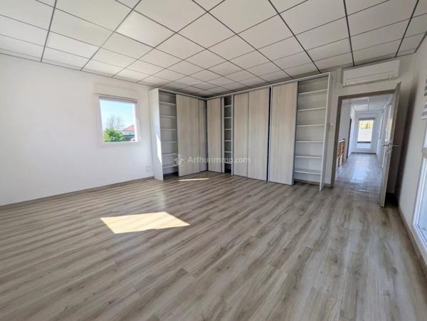 Vente Local commercial 5 pièces 160 m2 à Neufchâteau