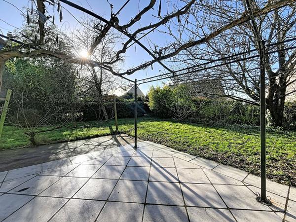 Maison Laval 8 pièce(s) 149 m2