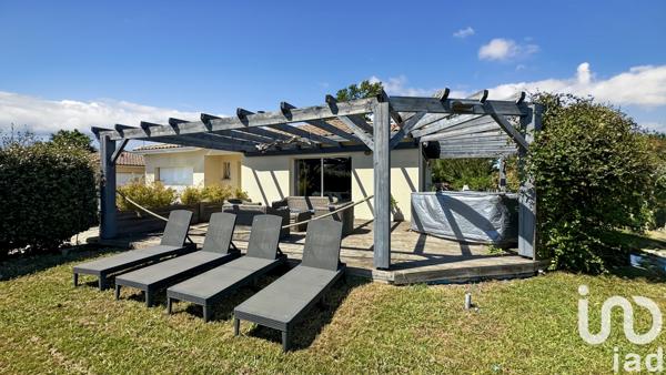 Maison à vendre 6 pièces 133 m² Arès