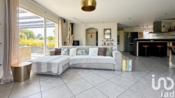 Maison à vendre 6 pièces 133 m² Arès