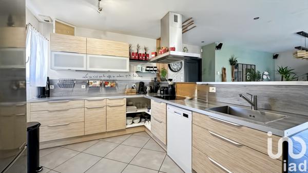 Maison à vendre 6 pièces 133 m² Arès