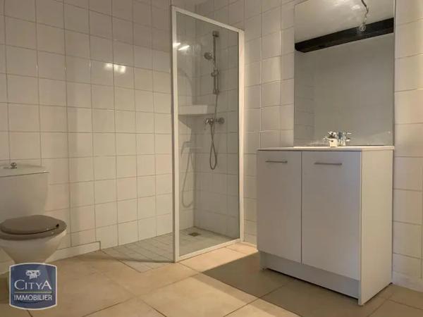 Appartement à louer 2 pièces 49.41m² Saint-Gengoux-de-Scissé (71260)
