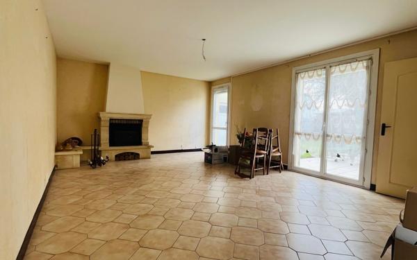 Maison à vendre    3 pièces • 83 m2 La Rochelle