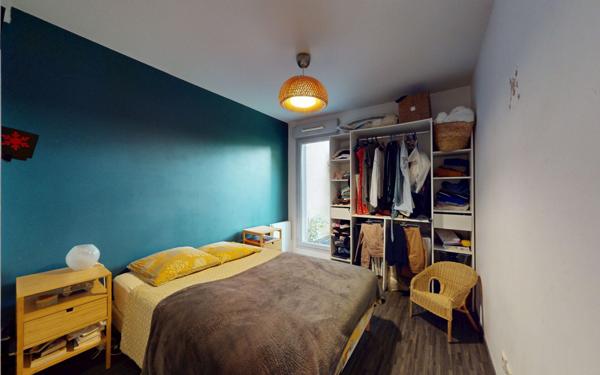 Appartement à vendre    4 pièces • 77 m2 Meyzieu