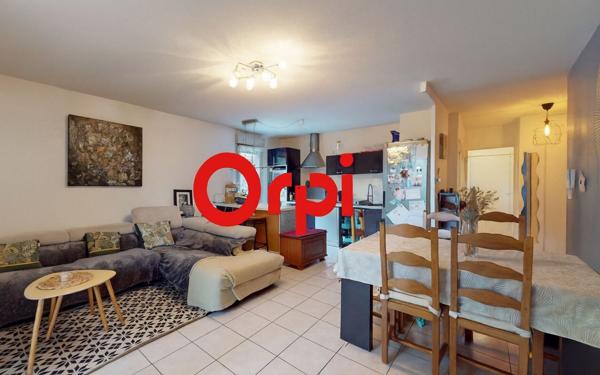 Appartement à vendre    4 pièces • 77 m2 Meyzieu