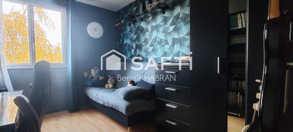 Appartement 82m2, 5 pièces, 3 chambres, balcon