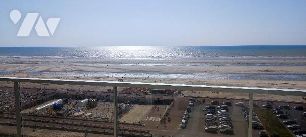 T2-cabine traversant de 59,35m² avec balcon FACE MER + parking en option dans résidence de standing