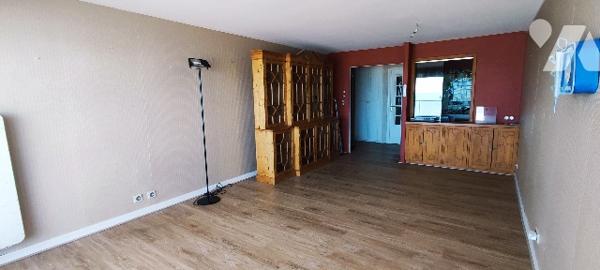 T2-cabine traversant de 59,35m² avec balcon FACE MER + parking en option dans résidence de standing