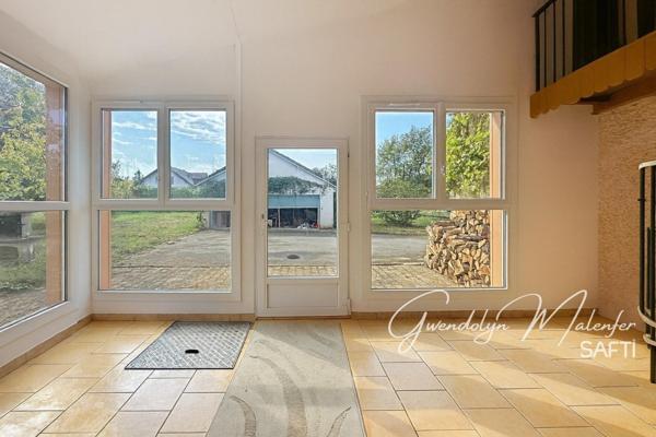 MAISON AU CALME SUR SON GRAND TERRAIN