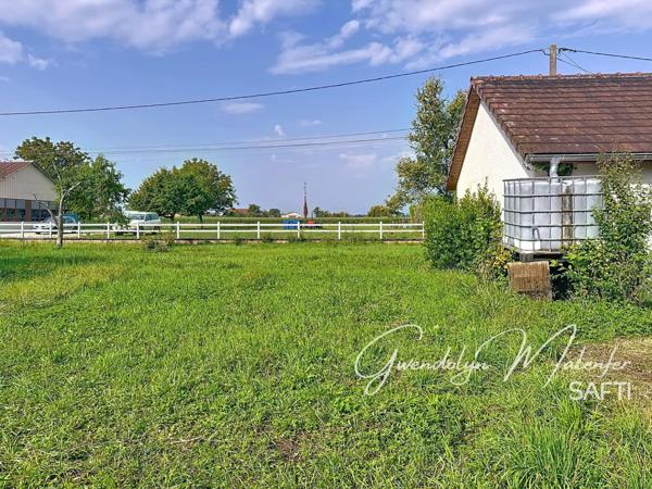 MAISON AU CALME SUR SON GRAND TERRAIN