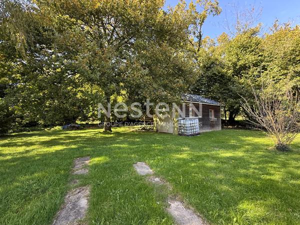 Jolie propriété à vendre à MOREAC 4 chambres, un super jardin de 2430 m²