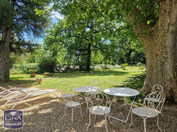 Maison à vendre 6 pièces 160m² Sorgues (84700)