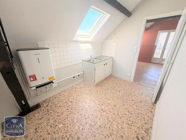 Appartement à louer 2 pièces 34.6m² Laon (02000)