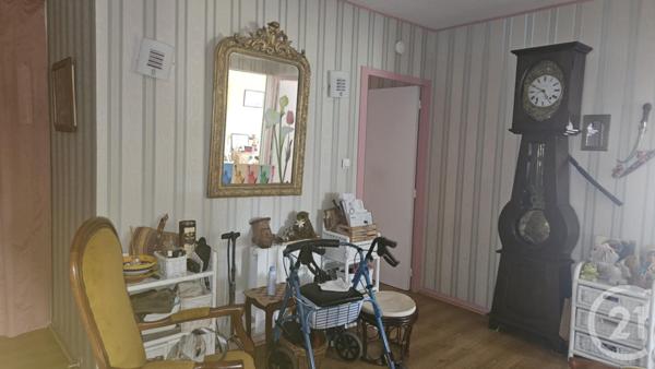 Appartement F5 à vendre  5 pièces - 111 m2 LAGNIEU - 01