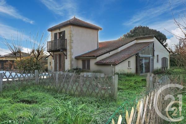 Maison à vendre  6 pièces - 167,70 m 2   MONTPON MENESTEROL  - 24