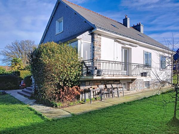 Maison Centre ville Plouray 4 chambres 125 m2