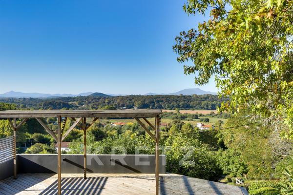 Villefranque - Villa d'architecte signée Salier & Courtois – Vue panoramique sur les Pyrénées