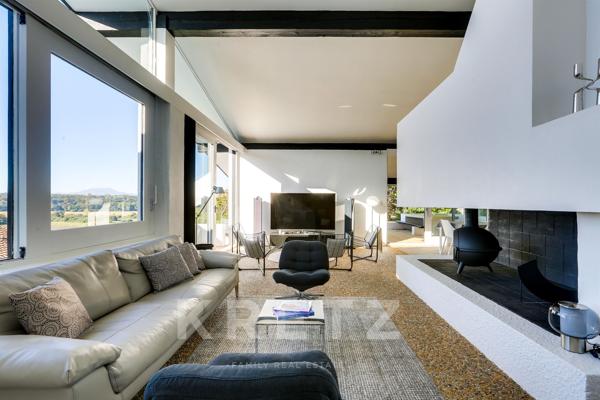 Villefranque - Villa d'architecte signée Salier & Courtois – Vue panoramique sur les Pyrénées