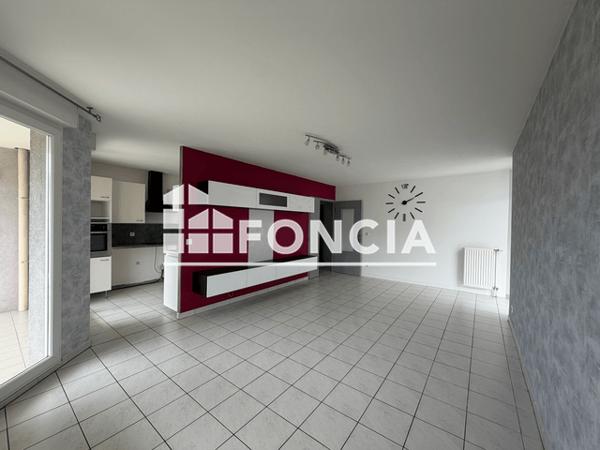 Location Appartement 3 pièces 68 m² - 1 ALLEE GASTON LEROUX Echirolles 38130