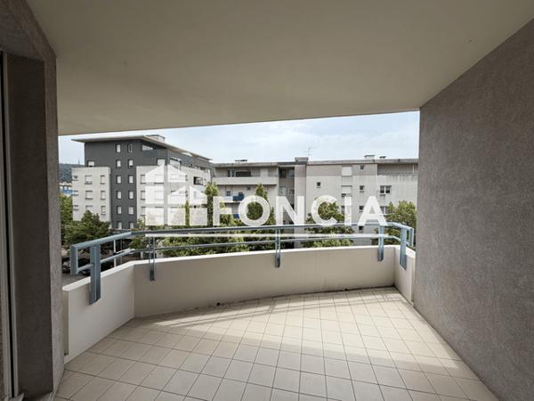 Location Appartement 3 pièces 68 m² - 1 ALLEE GASTON LEROUX Echirolles 38130